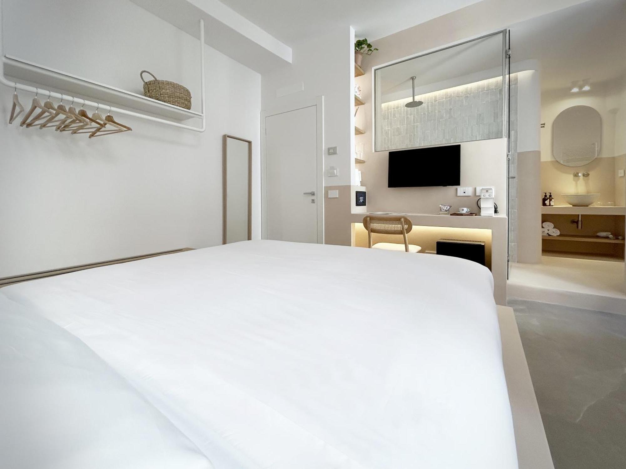 Allegra Suites Монтеросо ал Маре Екстериор снимка
