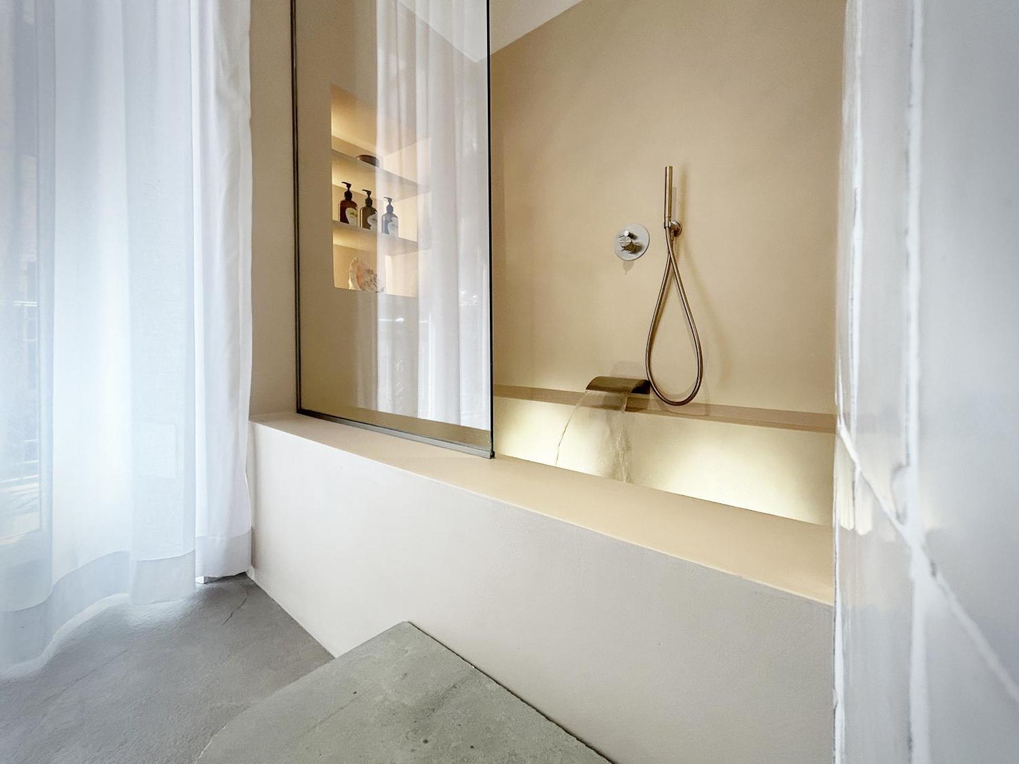 Allegra Suites Монтеросо ал Маре Екстериор снимка