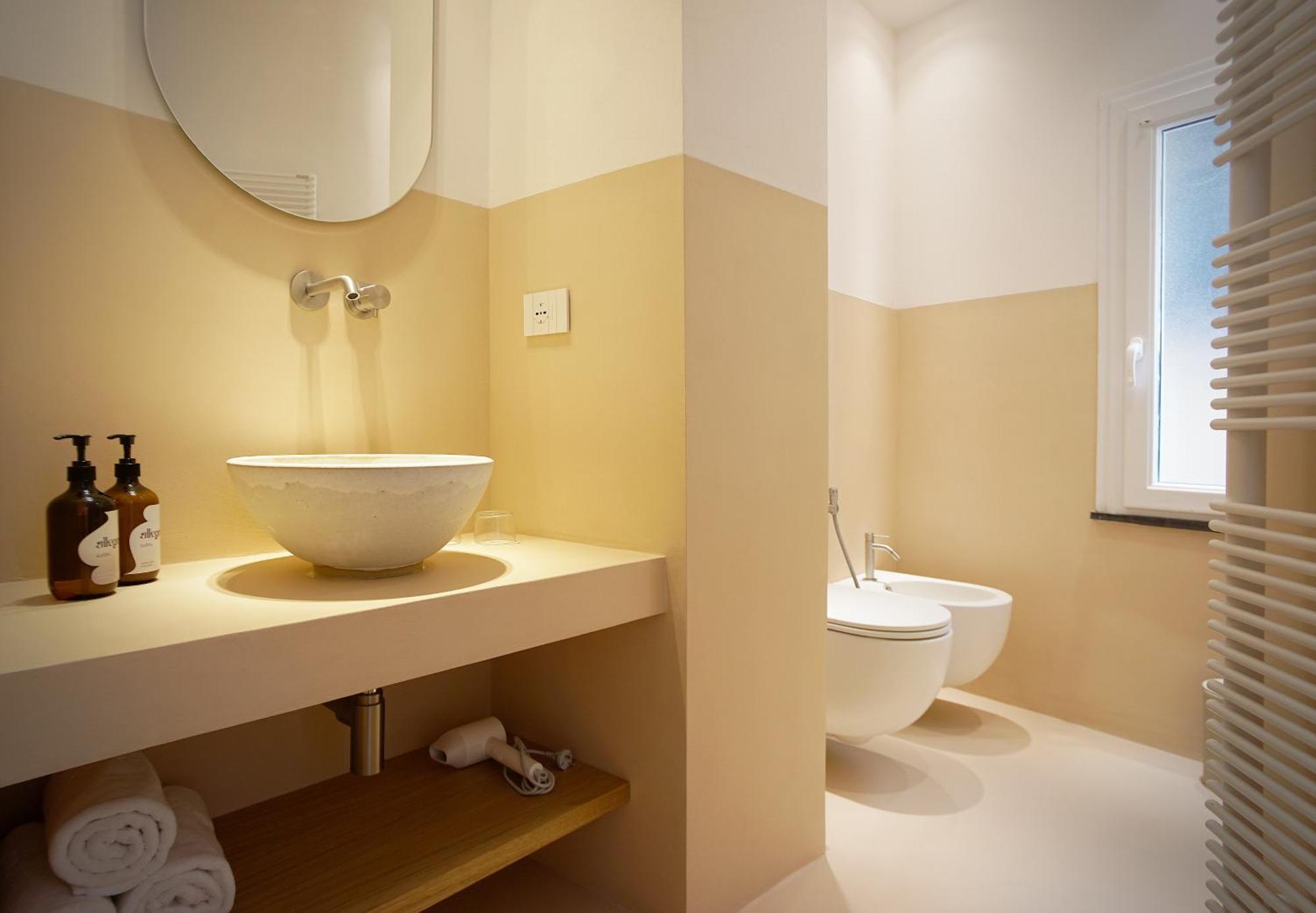 Allegra Suites Монтеросо ал Маре Екстериор снимка